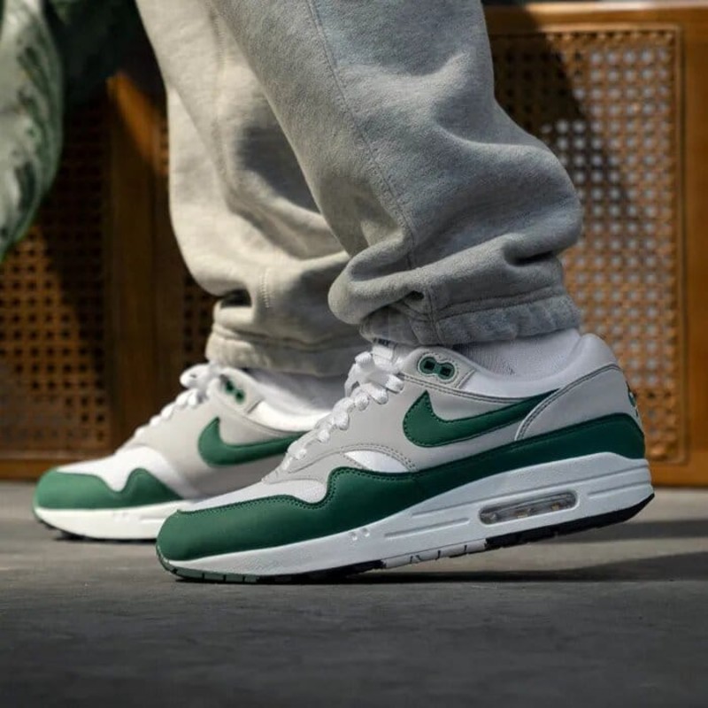 Air max 1 white green on sale